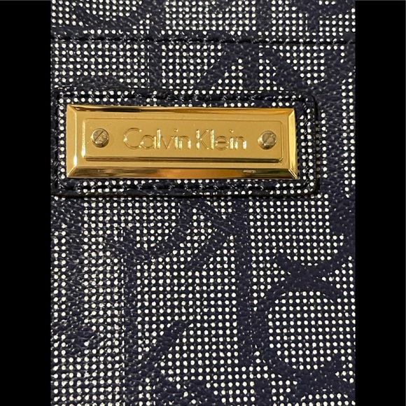 Calvin Klein Signature Logo Navy Satchel Purse - Picture 5 of 13